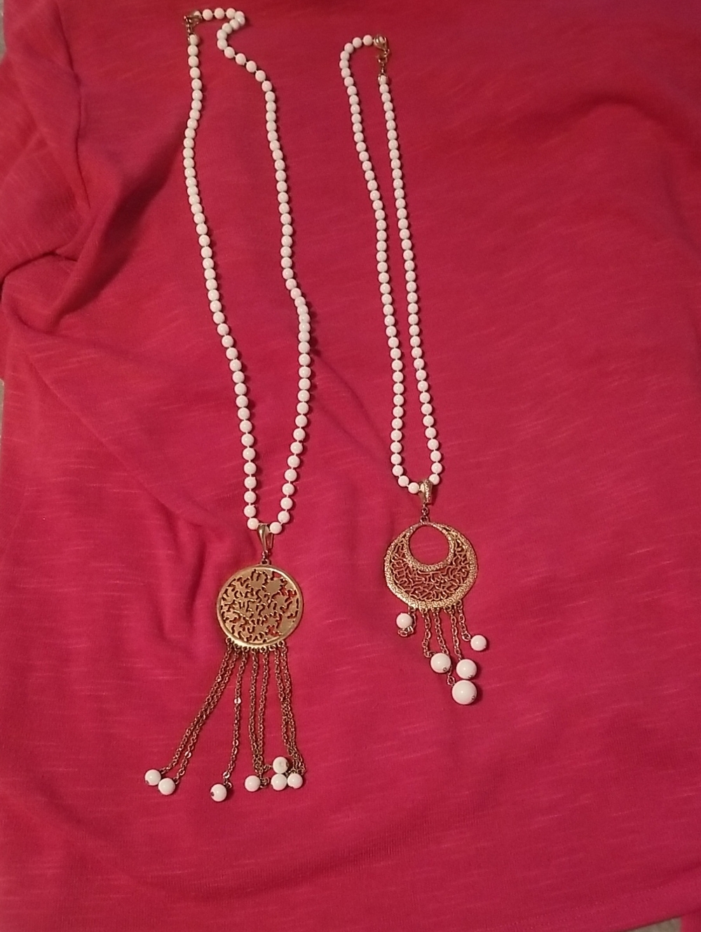 Vintage Gold Filigree Pendant Necklace with White Beads - Women Jewelry
